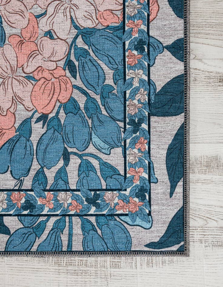 Detail image of 7' 10 x 10' Yara Rug