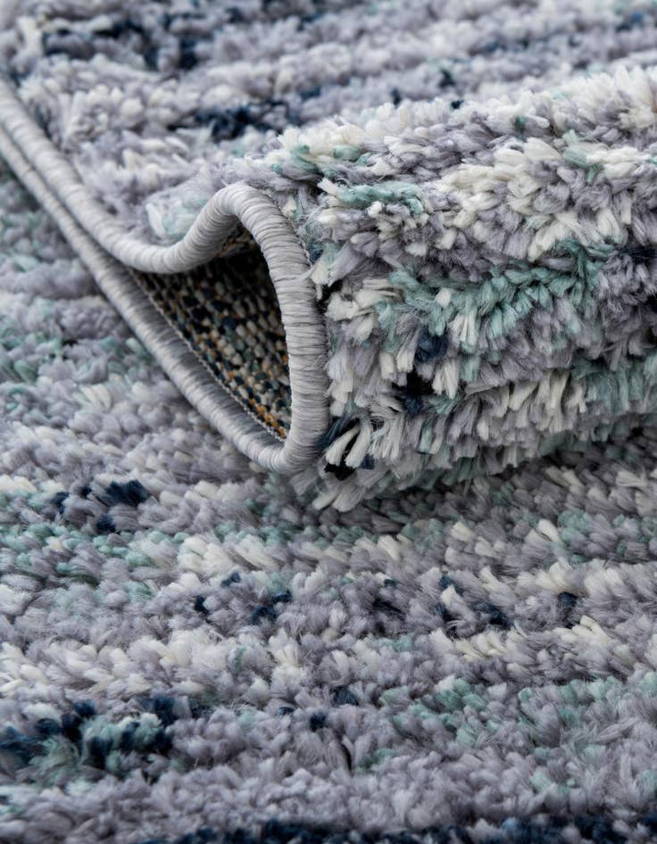 Detail image of 4' 1 x 6' 1 Tucson Rug