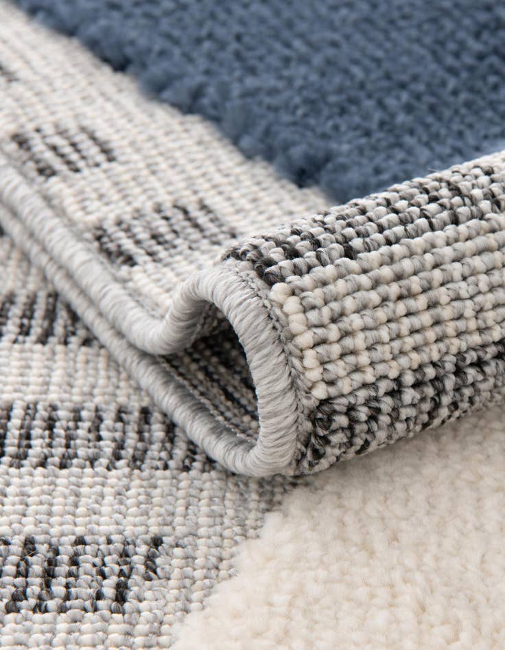 Detail image of 7' 10 x 7' 10 Whimsy Kids Square Rug