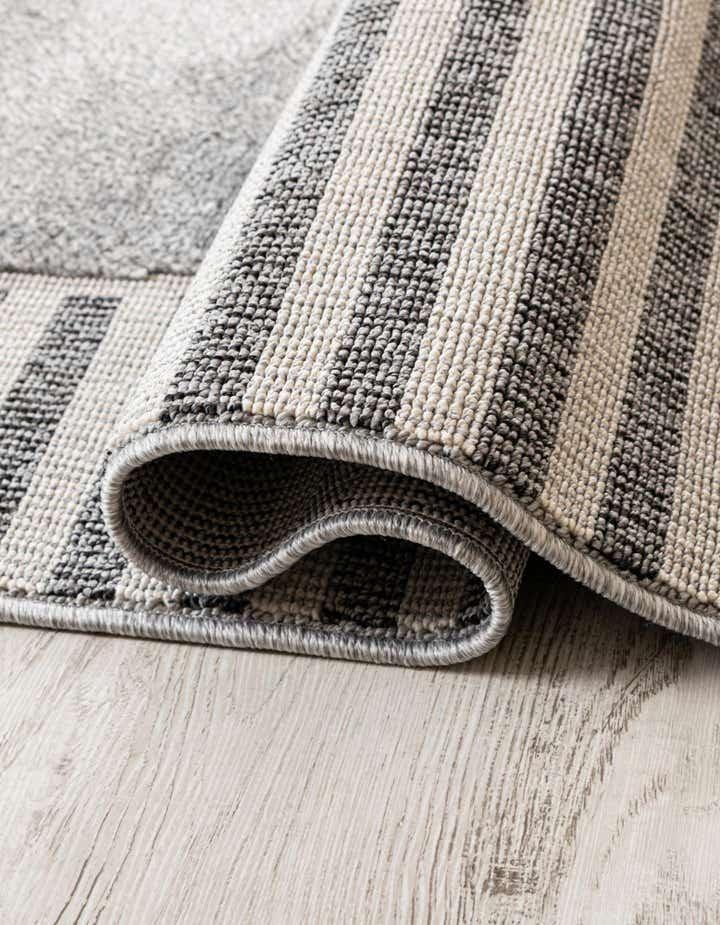 7' 10 x 7' 10 Whimsy Kids Square Rug
