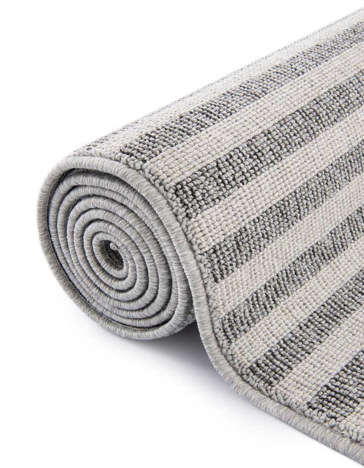 Detail image of 7' 10 x 7' 10 Whimsy Kids Square Rug