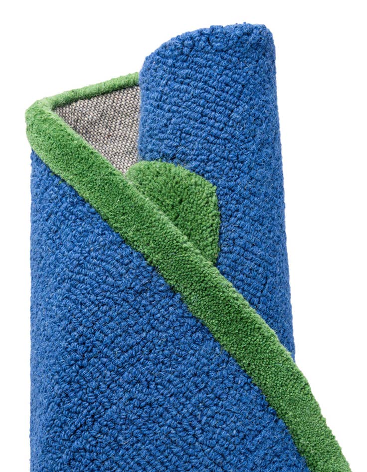 Detail image of 5' 1 x 5' 1 Playtime Kids Wool Freeform Rug