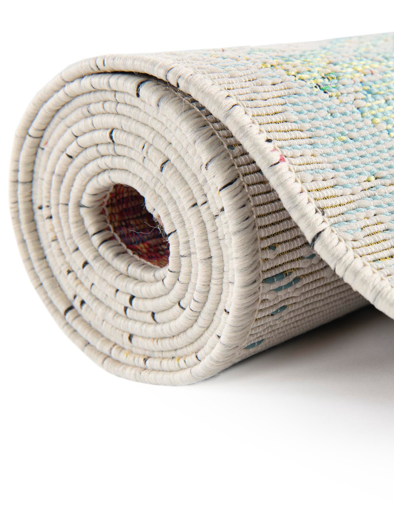 9' x 12' Easy-Clean Botanical Indoor / Outdoor Rug