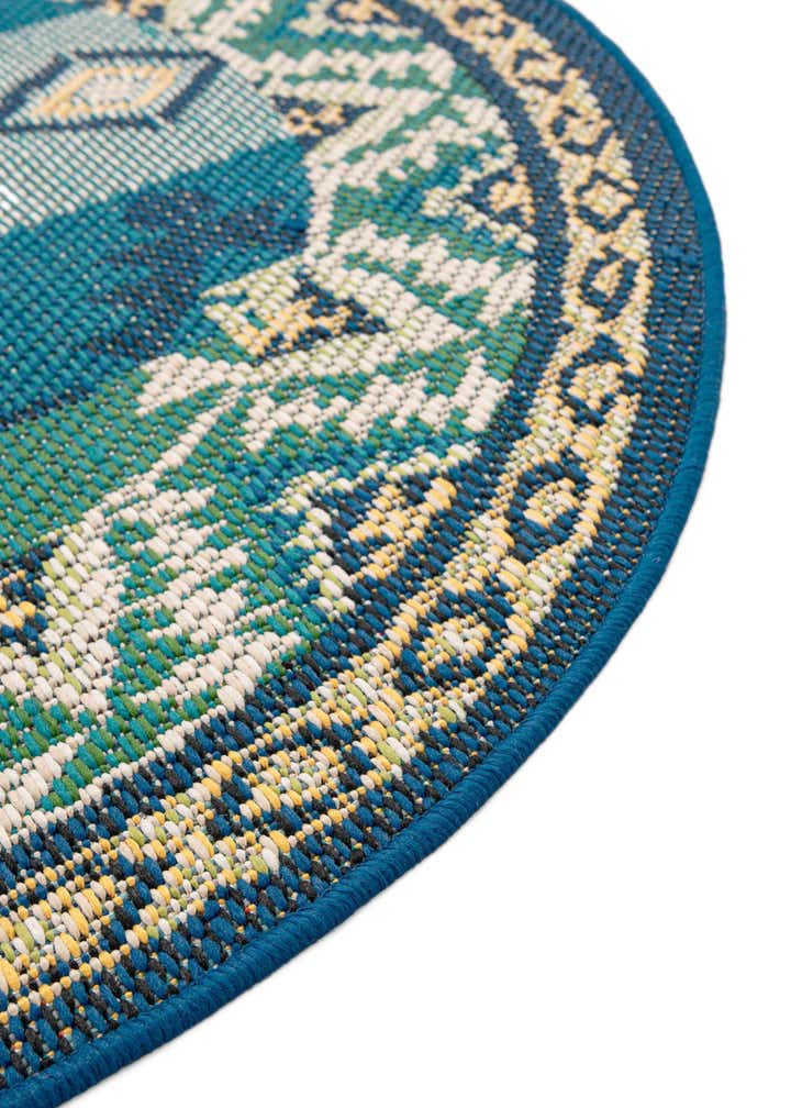 7' 10 x 7' 10 Easy-Clean Baja Indoor / Outdoor Round Rug