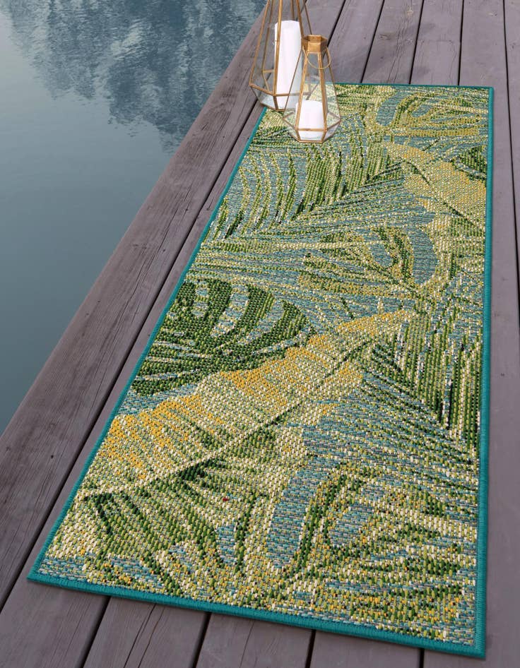 Detail image of 2' 7 x 12' Easy-Clean Botanical Indoor / Outdoor Runner Rug