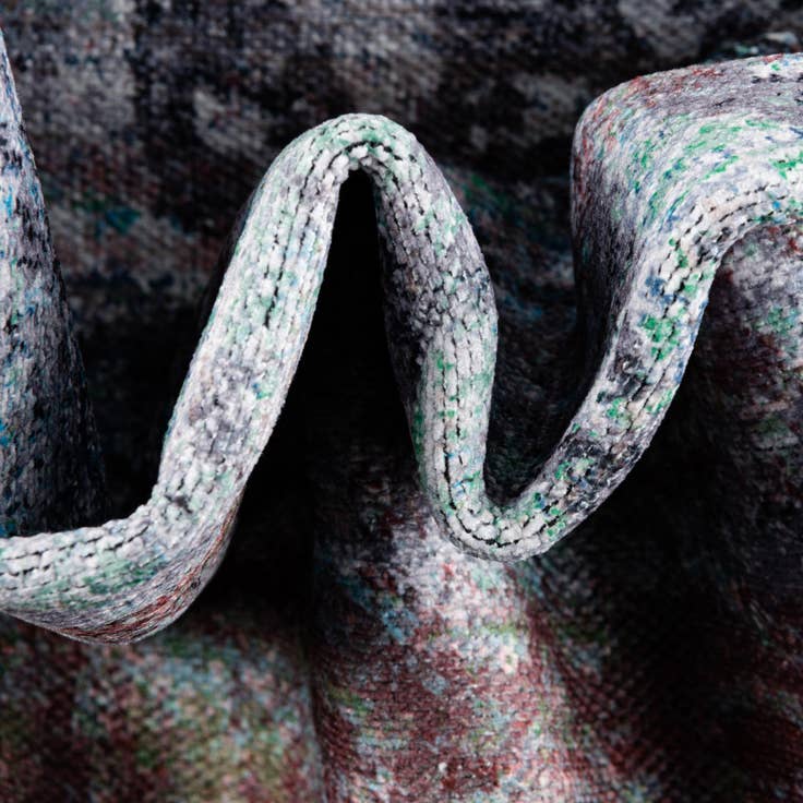Detail image of 3' 3 x 3' 3 Francesca Square Rug