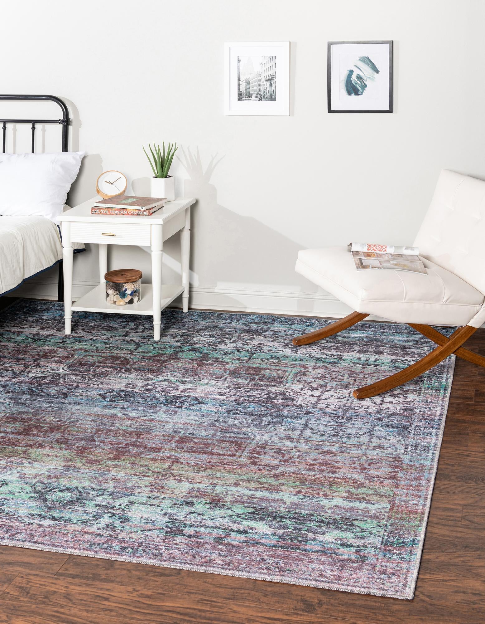 3' 3 x 3' 3 Renaissance Square Rug