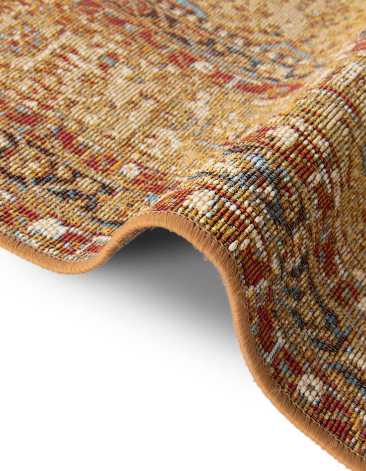 Detail image of 10' x 10'  Washable Traditional Indoor / Outdoor Square Rug