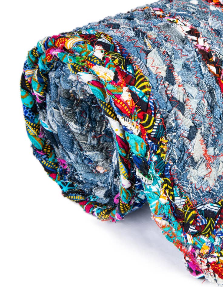 Detail image of 5' 1 x 8'  Hand Braided Chindi Oval Rug