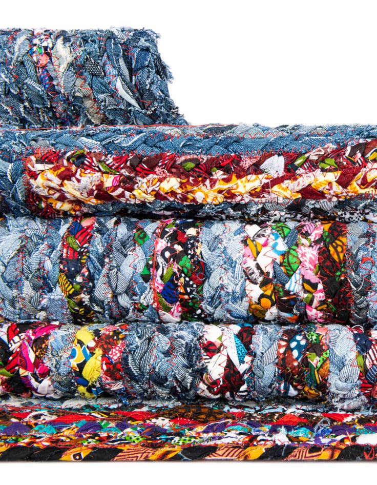 Detail image of 5' 1 x 8'  Hand Braided Chindi Oval Rug