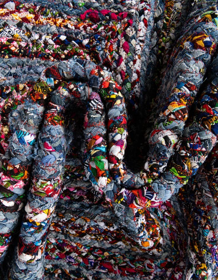 Detail image of 8' x 8'  Hand Braided Chindi Round Rug