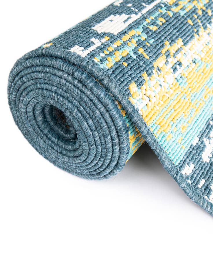 Detail image of 2' x 8' Easy-Clean Coastal Indoor / Outdoor Runner Rug