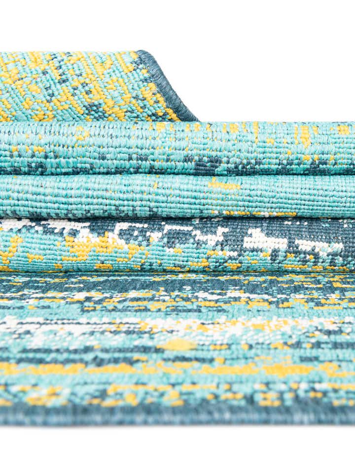 2' x 8' Easy-Clean Coastal Indoor / Outdoor Runner Rug