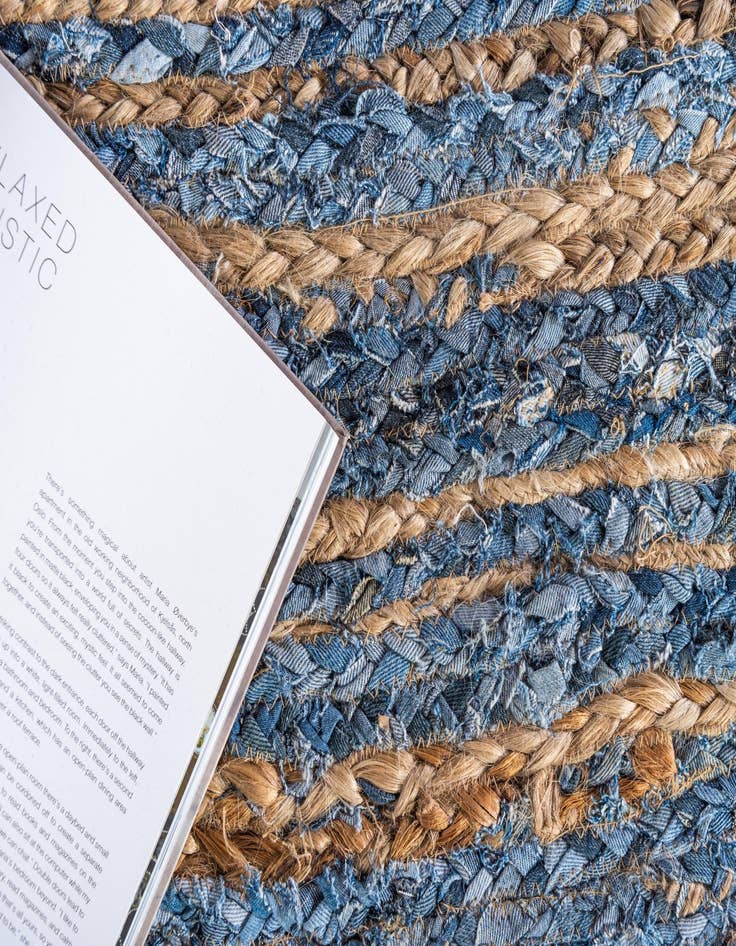 Detail image of 5' 1 x 8'  Hand Braided Chindi Oval Rug