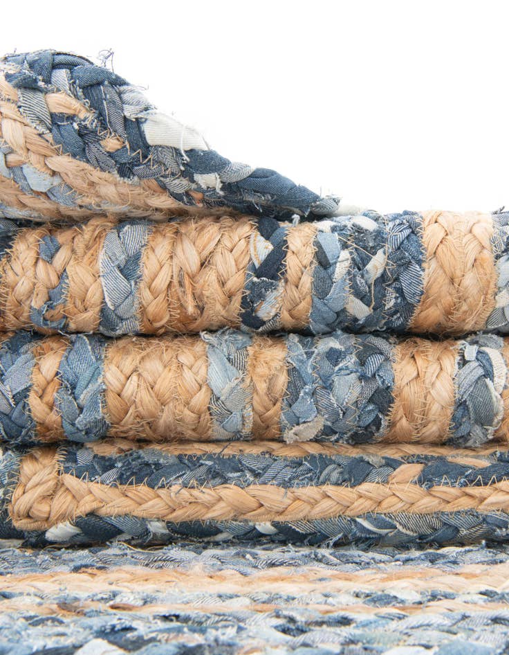 Detail image of 8' x 10'  Hand Braided Chindi Oval Rug