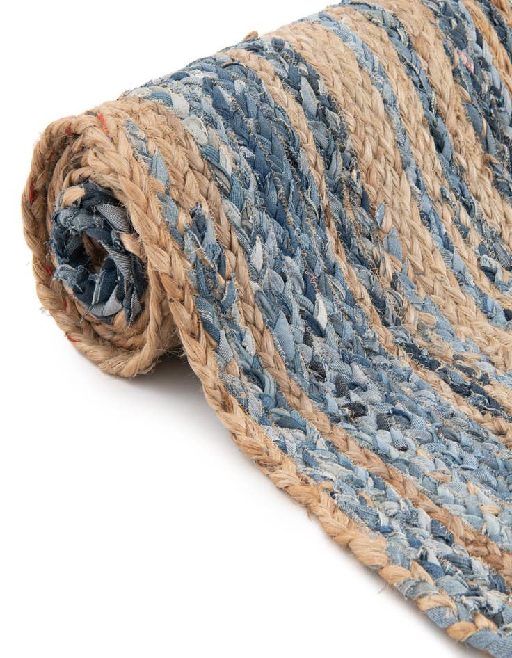 Detail image of 3' 7 x 6' 1 Handmade Braided Chindi Rug