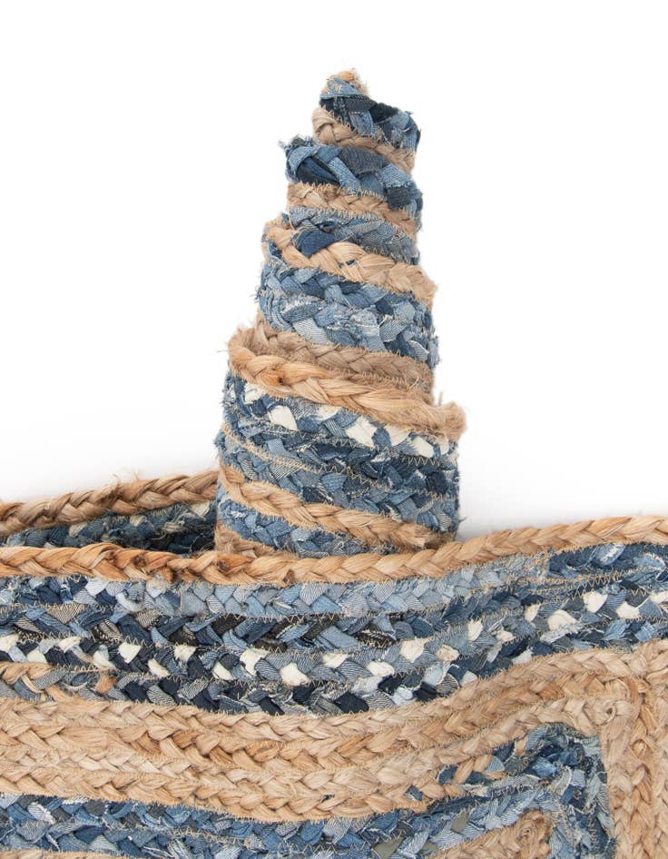 Detail image of 2' x 3' 1  Hand Braided Chindi Rug