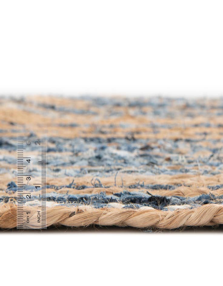 Detail image of 8' x 8'  Hand Braided Chindi Round Rug