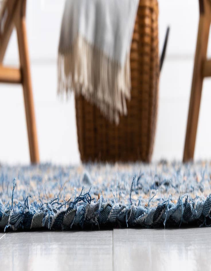 Detail image of 2' 6 x 6' 1  Hand Braided Chindi Runner Rug