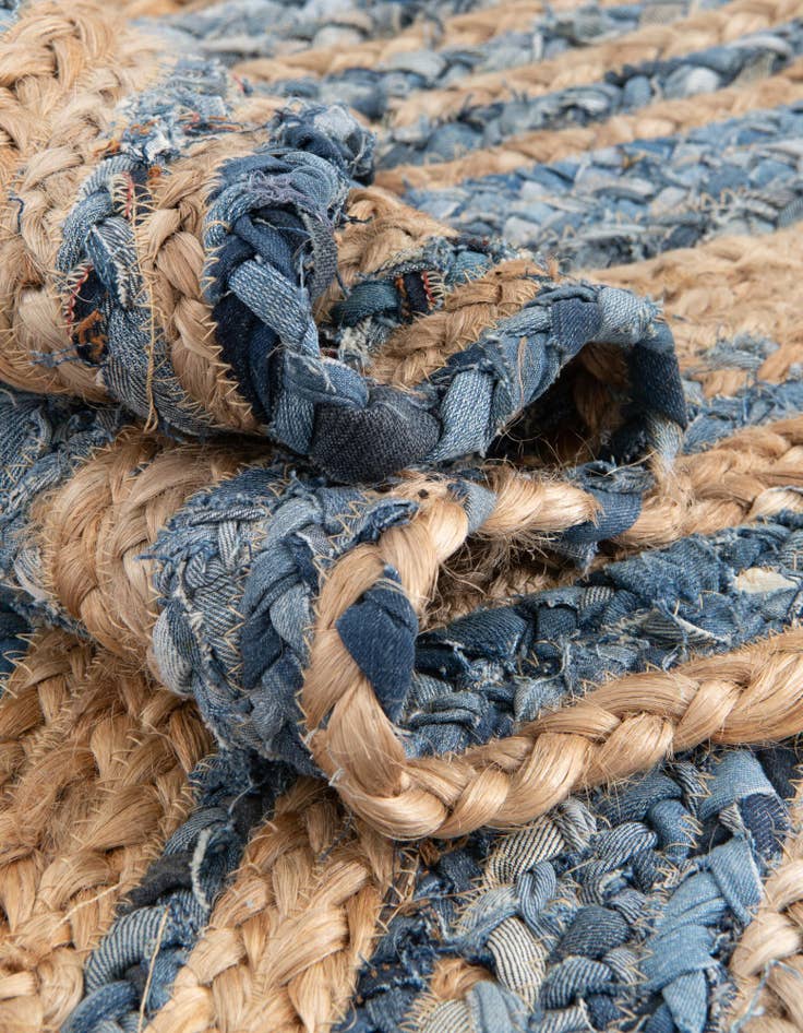 Detail image of 2' 6 x 6' 1  Hand Braided Chindi Runner Rug