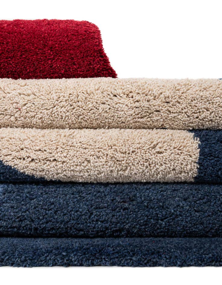 Detail image of 8' x 8' Handtufted Wool Square Rug