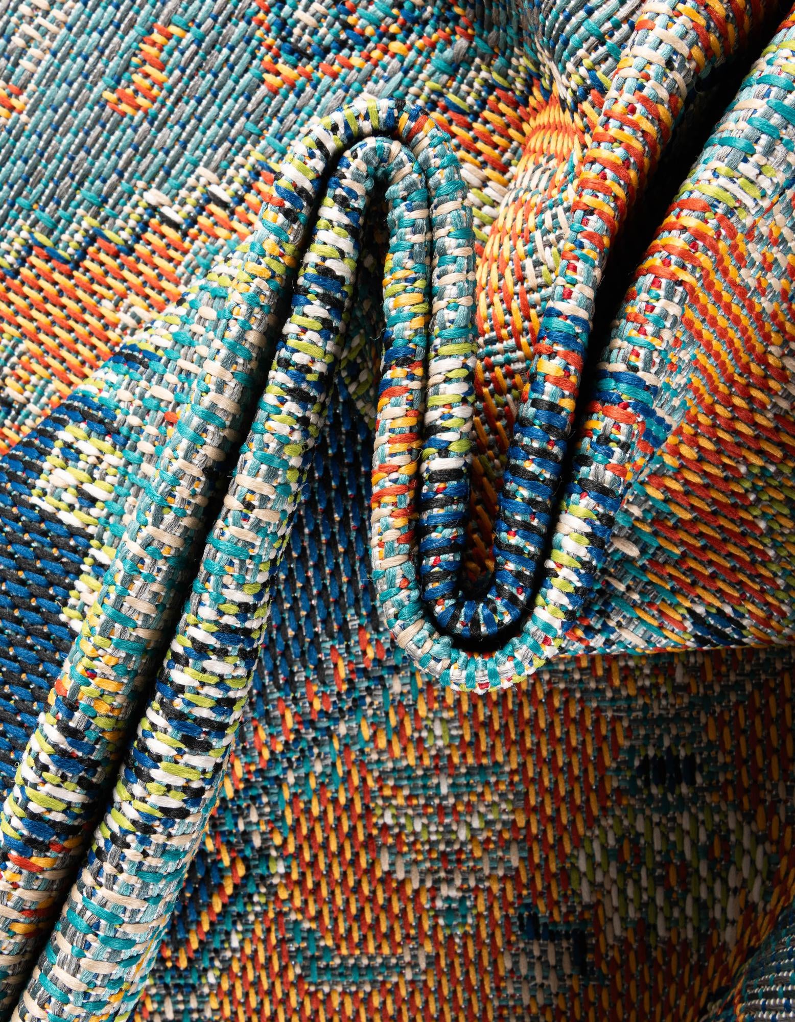 2' 7 x 10' Easy-Clean Baja Indoor / Outdoor Runner Rug