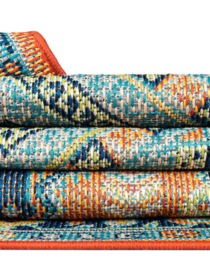 Detail image of 2' 7 x 12' Easy-Clean Baja Indoor / Outdoor Runner Rug
