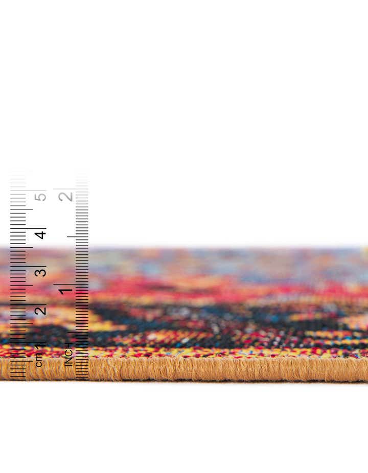 2' 7 x 11' Easy-Clean Traditional Indoor / Outdoor Runner Rug