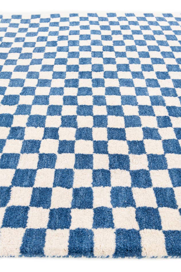 Detail image of 4' 1 x 6' 1 Gabbeh Wool Rug