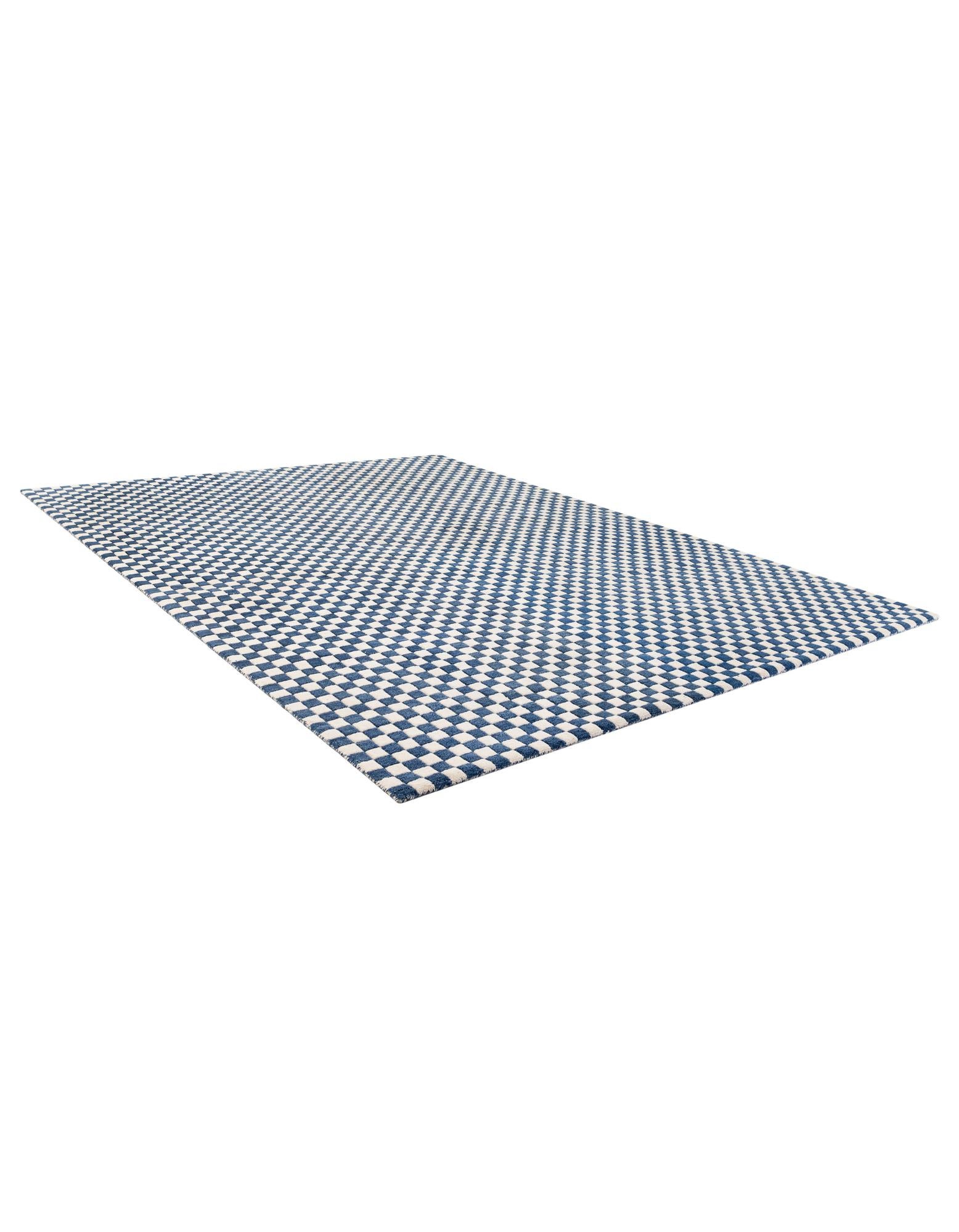 9' x 12' Hand Tufted Wool Rug