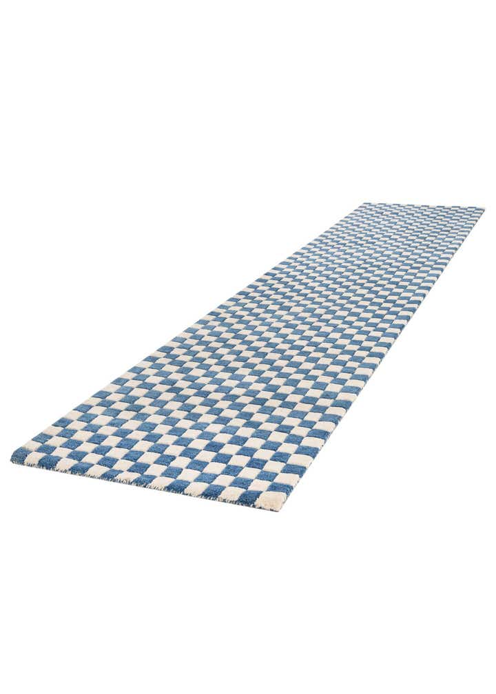 2' 7 x 12' Hand Tufted Wool Runner Rug