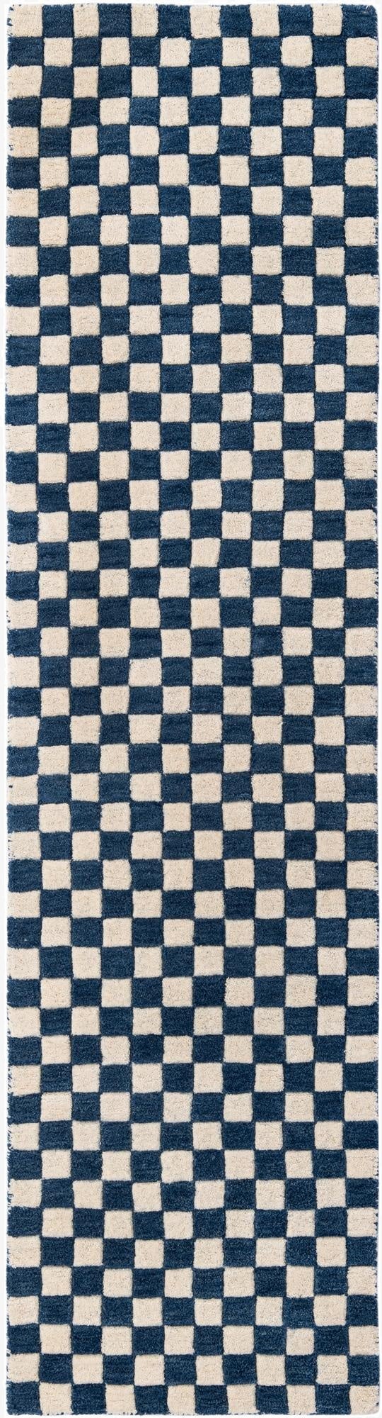 2' x 8' Hand Tufted Wool Runner Rug