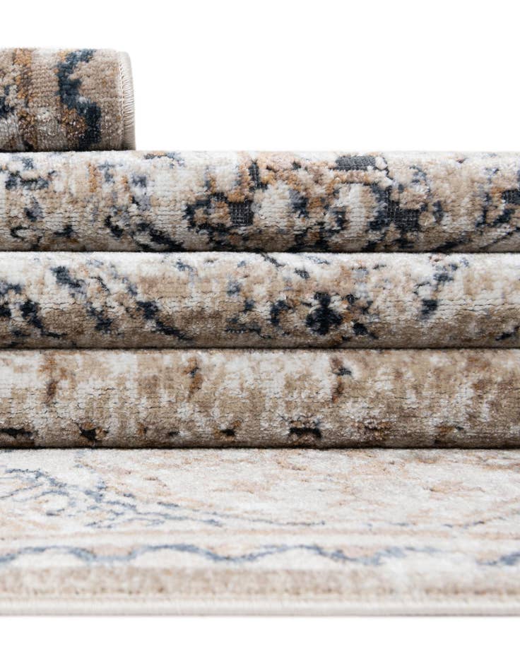 Detail image of 7' 10 x 7' 10 Eliza Round Rug