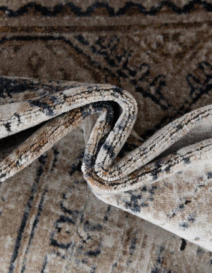 Detail image of 3' x 13' Villa Runner Rug