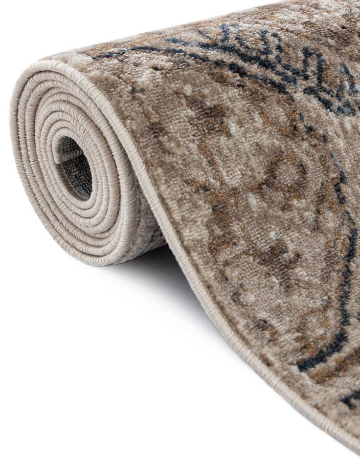 Detail image of 7' x 7' Eliza Square Rug