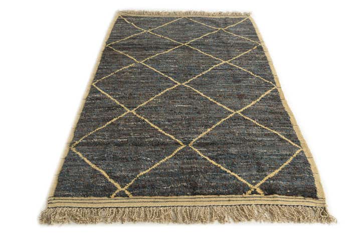 5' x 8' 2 Hand Knotted Moroccan Wool Rug