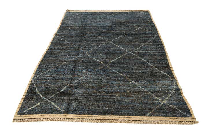 5' 2 x 8' 7 Hand Knotted Moroccan Wool Rug