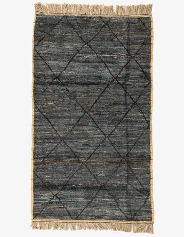 5' x 8' 5 Hand Knotted Moroccan Wool Rug
