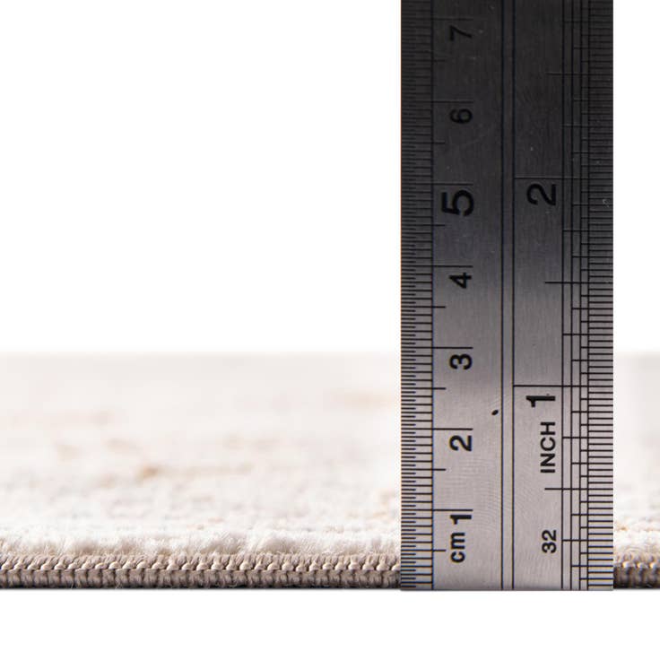 Detail image of 7' x 7' Eliza Square Rug