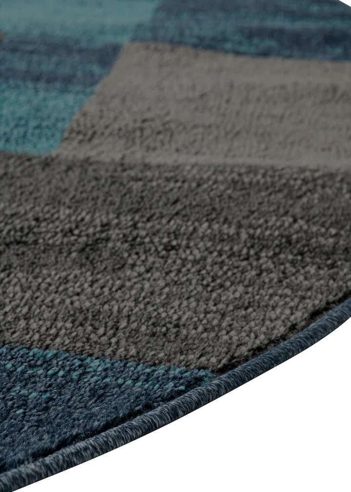 4' 1 x 6' 1 Equinox Oval Rug