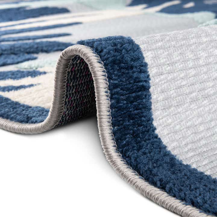 5' 3 x 8' Easy-Clean Aruba Indoor / Outdoor Rug