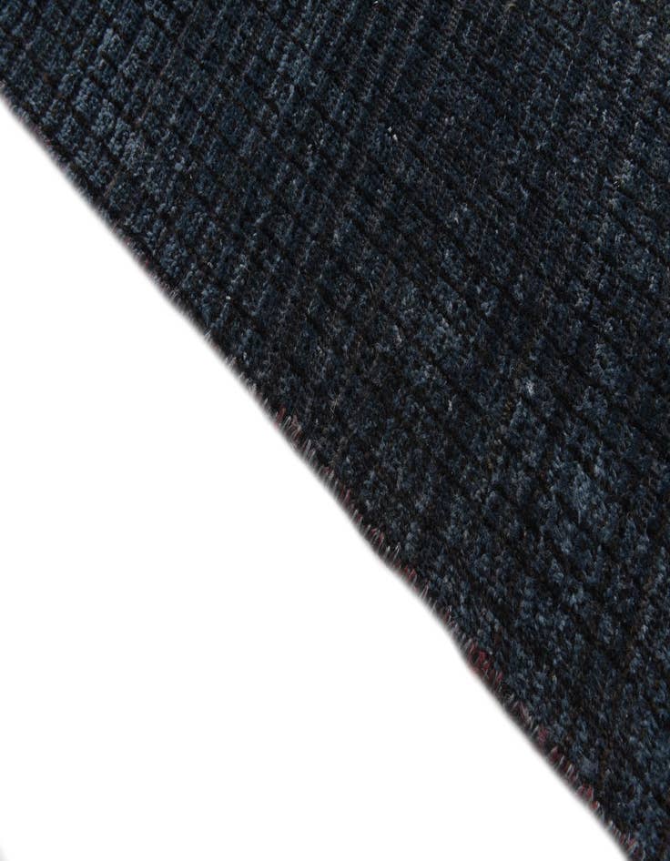 Detail image of 8' 8 x 11' 10  Hand Knotted Darya Wool Rug