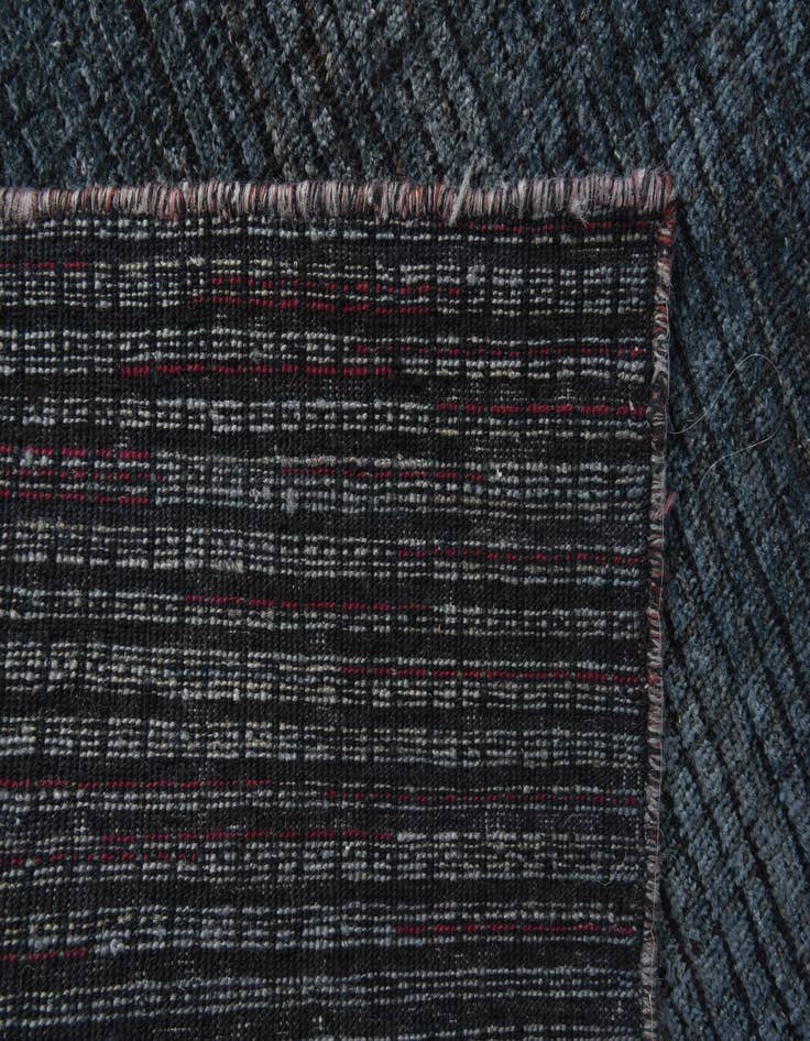 Detail image of 8' 8 x 11' 10  Hand Knotted Darya Wool Rug