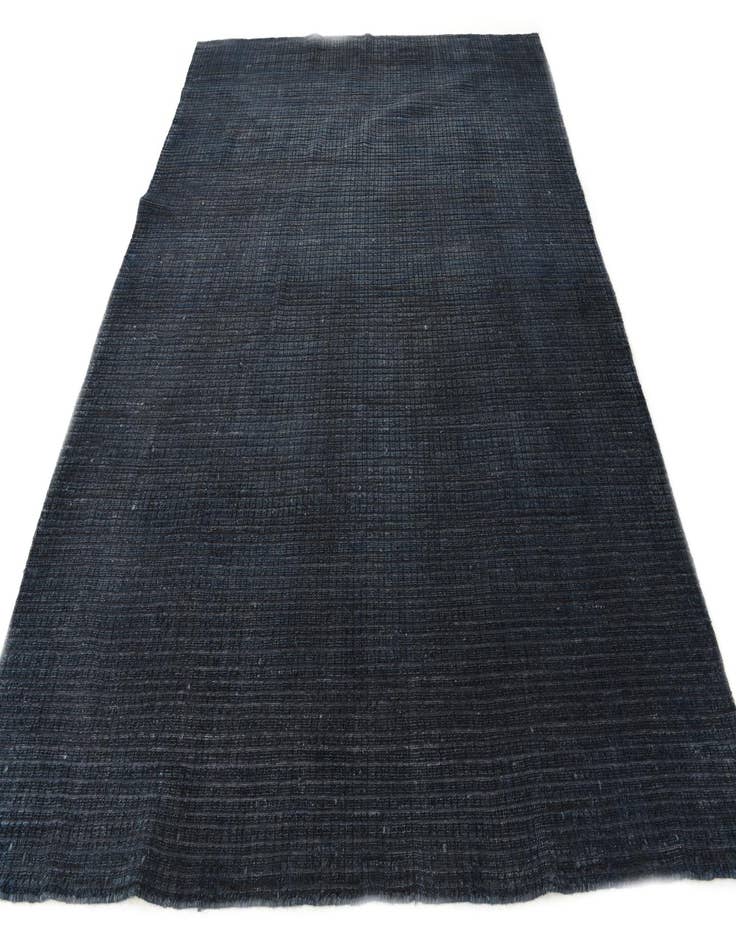 Detail image of 7' 9 x 10' Hand Knotted Darya Wool Rug