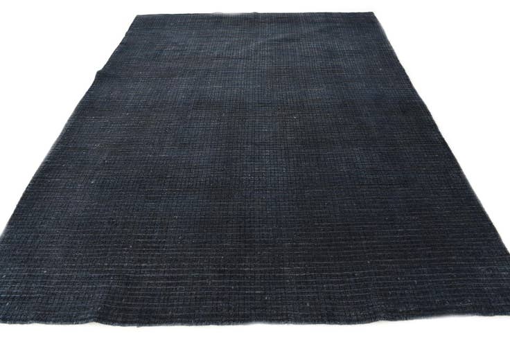 Detail image of 7' 9 x 10' Hand Knotted Darya Wool Rug