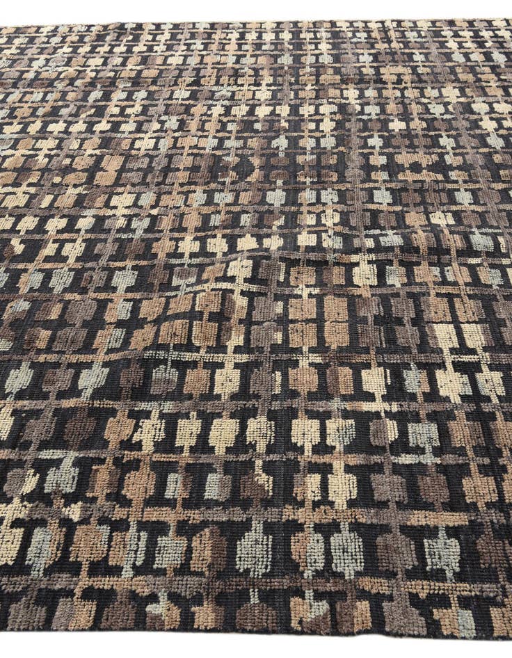 Detail image of 10' 2 x 14' 2 Hand Knotted Darya Wool Rug