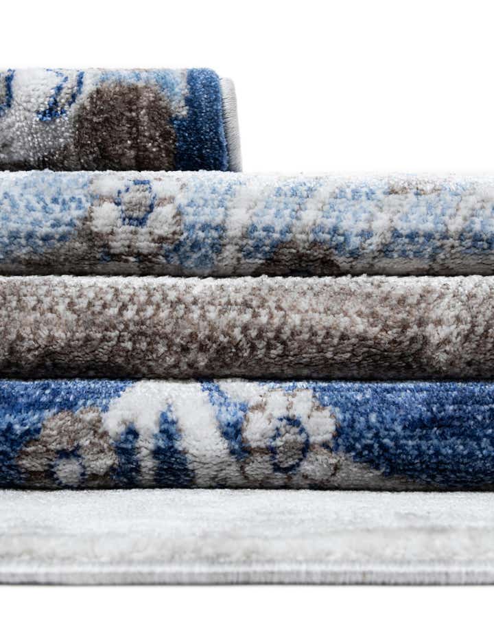 5' 3 x 8' Gabbeh Rug