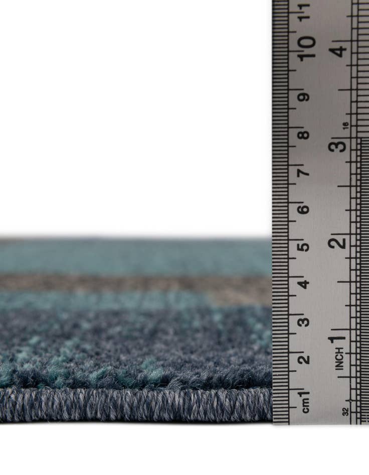 Detail image of 3' x 5' 3 Harvest Rug