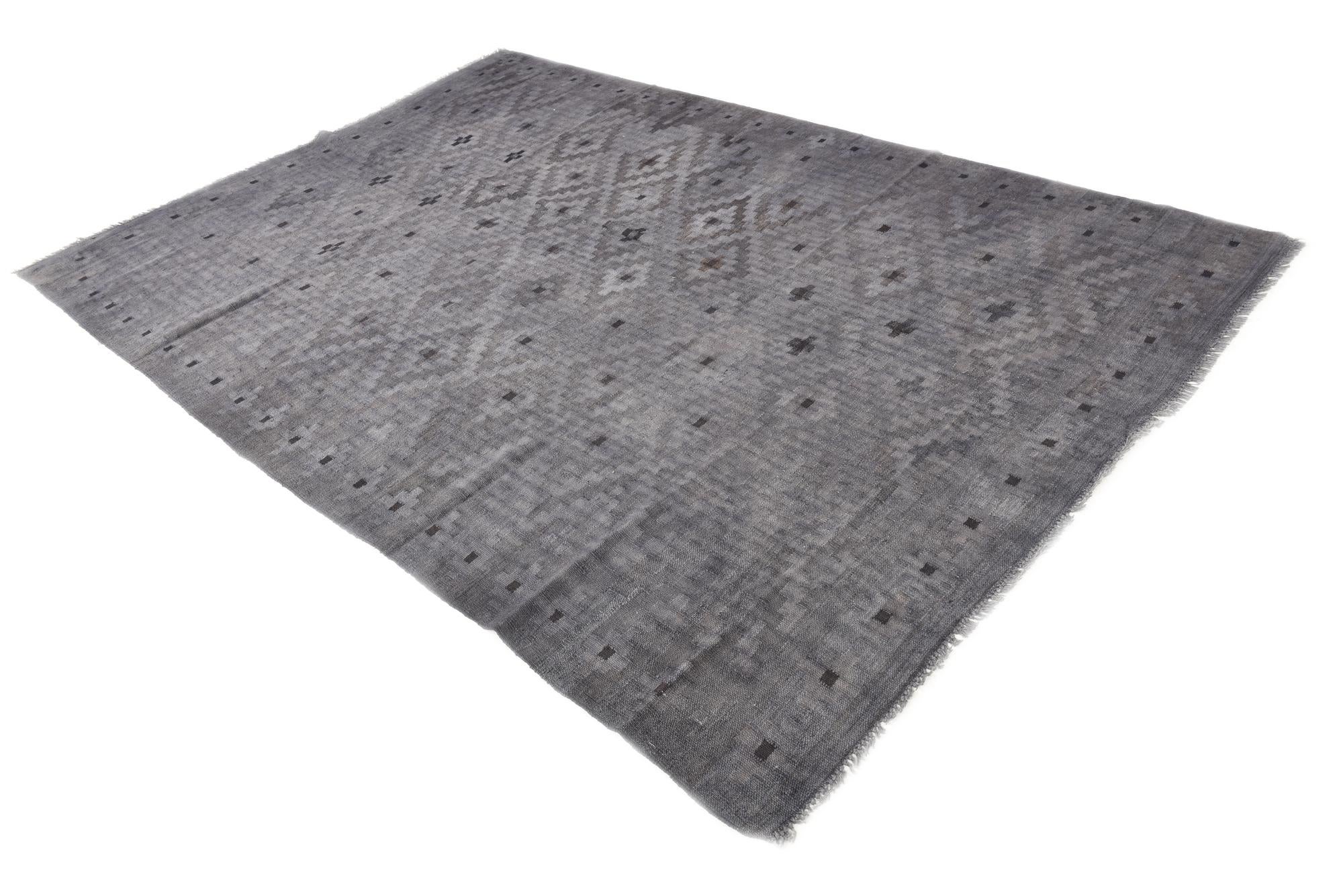 6' 5 x 9' 7 Hand Woven Kilim Fars Rug