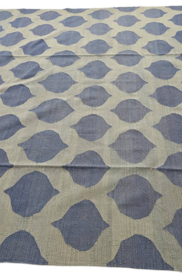 Detail image of 8' 3 x 10' Hand Woven Kilim Modern Wool Rug